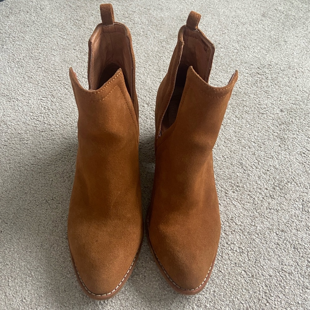 Jeffrey Campbell (Anthropologie) genuine leather suede boots